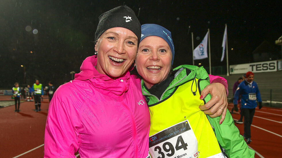 Maren Johannesen og Terese Hoff Moran får representere løpsgleden for årets første Necon Vinterkarusell.