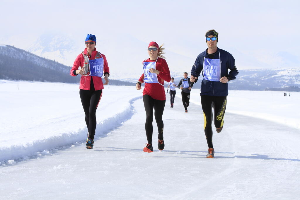 Lørdag var det duket for maraton på isen i Tisleifjorden på Golsfjellet. Her fra arrangementet i 2019. (Foto: Eivind Bye)