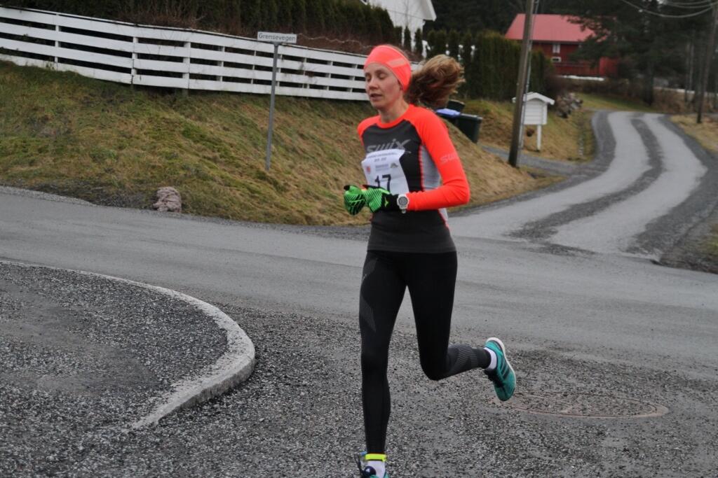Tone Fløttum vant nok en gang et løp i Vinterkarusellen på Romerike. Denne gangen i Fetsund. Bildet er fra Haga i januar 2020. (Foto: Olav Engen)