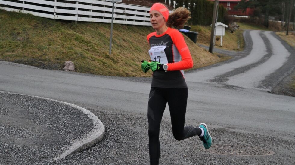 Tone Fløttum vant nok en gang et løp i Vinterkarusellen på Romerike. Denne gangen i Fetsund. Bildet er fra Haga i januar 2020. (Foto: Olav Engen)