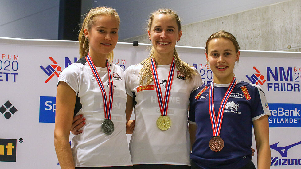 Premiepallen 800 meter: Malin Edland, Hedda Hynne og Sigrid Bjørnsdatter Wahlberg