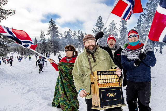 De neste tre årene vil Birkebeinerrennet, Birkebeinerrittet og Birkebeinerløpet bli sendt på Amedias sportsportal Direktesport. (Foto: Birken/Geir Olsen)