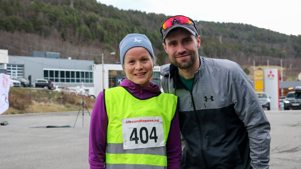 De to beste på 10 km, Nina Alvestad og Aron Dyb. Foto: Martin Hauge-Nilsen