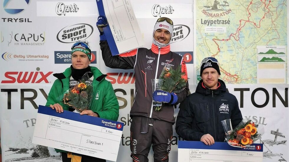 Andreas Nygaard på topp i Trysil Skimaraton fulgt av Thomas Gifstad (til v.) og Michael Boberg. 