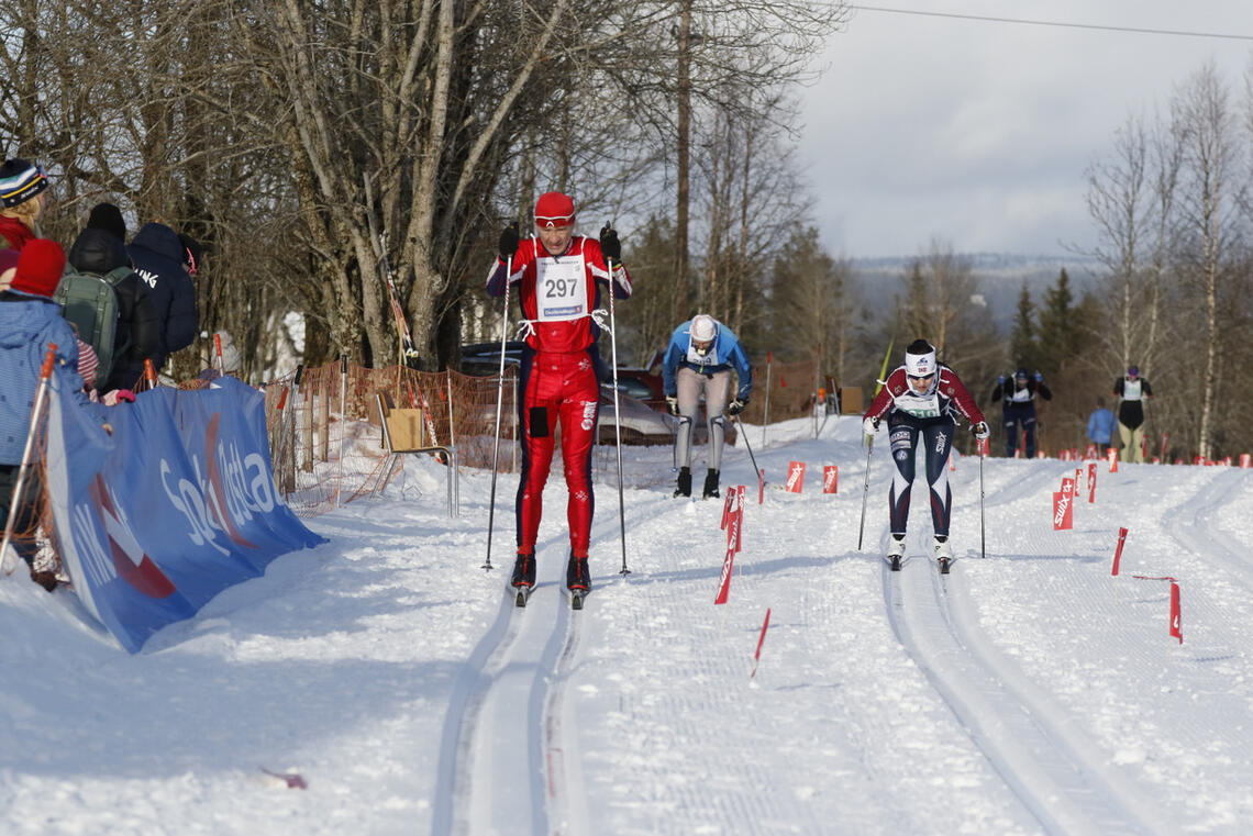 Trysil Skimaraton måtte i 2021 avlyse rennet, men til lørdag er det på ny klart for start. Her fra rennet i 2020. (Foto: Rolf Bakken)