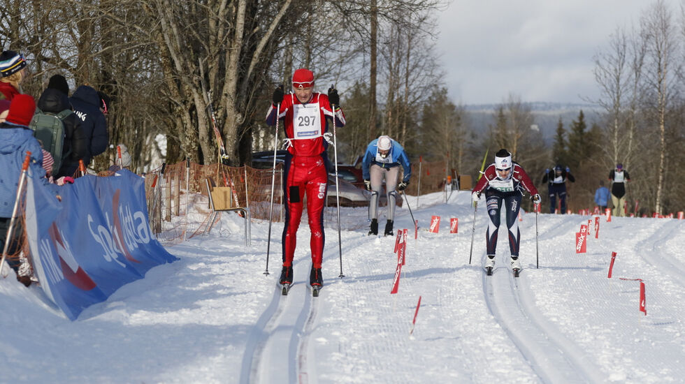 Trysil Skimaraton måtte i 2021 avlyse rennet, men til lørdag er det på ny klart for start. Her fra rennet i 2020. (Foto: Rolf Bakken)