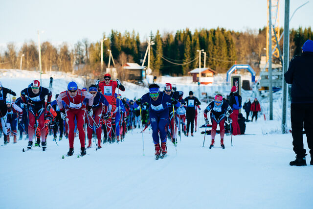 Bilde fra starten på Tromsø Skimaraton i 2017. (Foto: Arrangøren / Rune Larsen) Bilde fra starten på Tromsø Skimaraton i 2017. (Foto: Arrangøren / Rune Larsen)