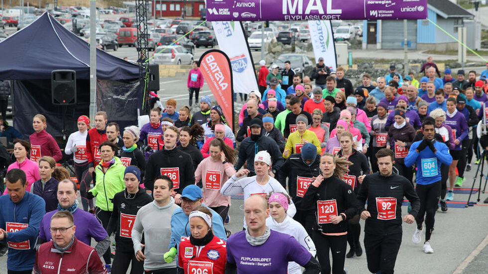 Fra starten på 20 km i fjor. (Foto: Tom Roger Johansen)