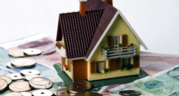 Bilde av penger og eiendom i forbindelse med eiendomskatt
