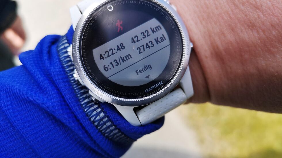 GPS-klokke eller mobil-app av type Strava er kjekke å ha når man deltar i virtuelle løp. (Foto: Nina Kristoffersen)