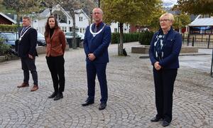 Liv Signe Navarsete, Arnstein Menes, Marit Aakre Tennø og Roy Egil Stadheim på minnemarkeringa