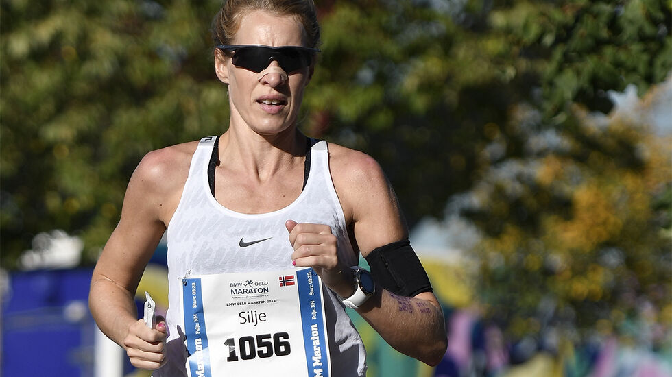 NM-sølv: Silje Eklund løp inn til andreplass i Oslo Maraton i 2018. Etter det har hun løpt enda fortere. (Foto: Bjørn Johannessen) 