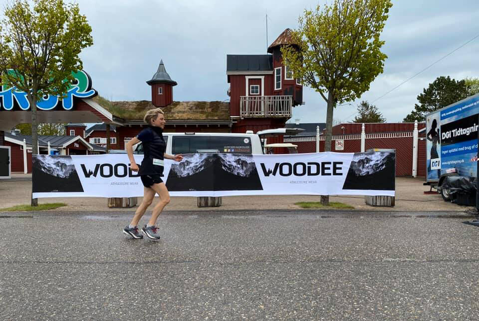 Med 384 km satte Stine Rex ny europeisk rekord på 48 timers etter å ha løpt 173 runder i Fårup Sommerland. (Foto: privat)