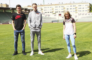 Hele Team Ingebrigtsen (her representert ved Jakob og Filip) skal løpe Impossible Games. Det samme skal Therese Johaug. (Foto: Runar Gilberg)