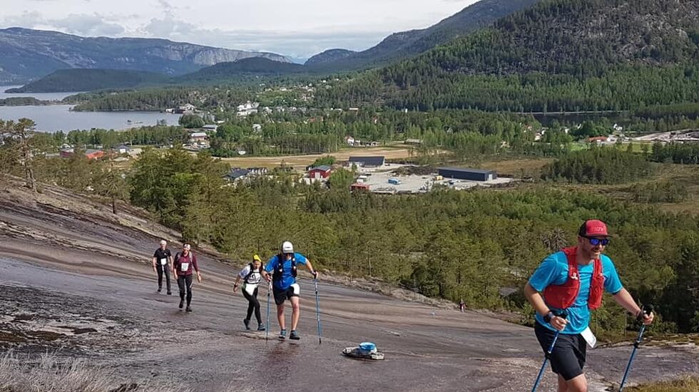 De fantastiske svabergene oppover Skuggenatten måtte passeres fem ganger for de som løp Skuggenatten Ultra. (Arrangørfoto)