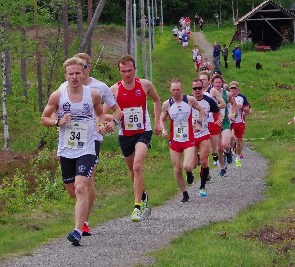 Det blir løping i lysløypa i Trollheimsløpet også i år. Bildet er fra fjorårets løp. (Foto: Gunnar Bureid)