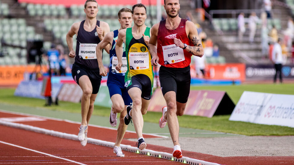 Filip Ingebrigtsen fikk god hjelp av både harer og lyshare på 1000 m. Her er det Andreas Roth som leder an på førsterunden. (Foto: Sylvain Cavatz) 
