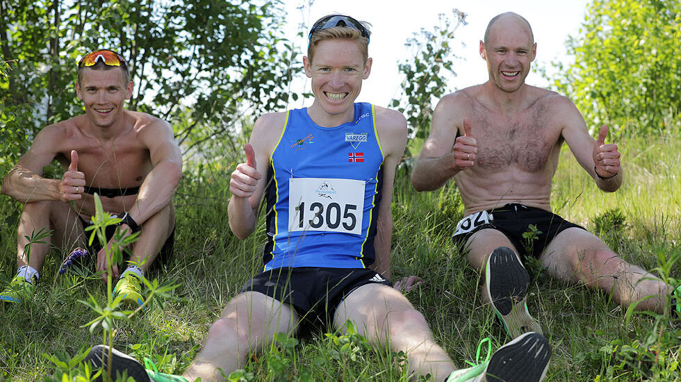 De aller raskeste herrer i varmen på 5 km: Stian Hoelgaard - Halfdan-Emil Færø - John Christian Deighan. (Foto: Bjørn Hytjanstorp)