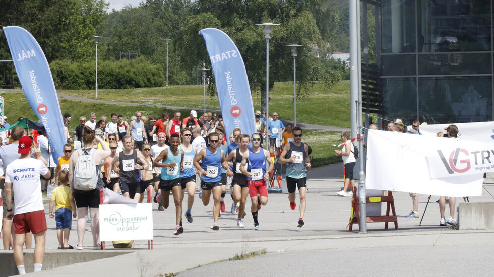 001-Sentrumsgatel¢pet-10km (1)