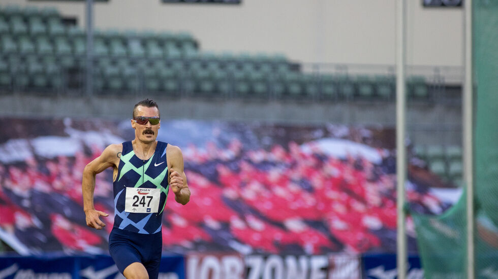 Ingen kunne følge Henrik Ingebrigtsen på 5000 m da han satte opp tempoet midtveis i løpet. (Foto: Sylvain Cavatz)
