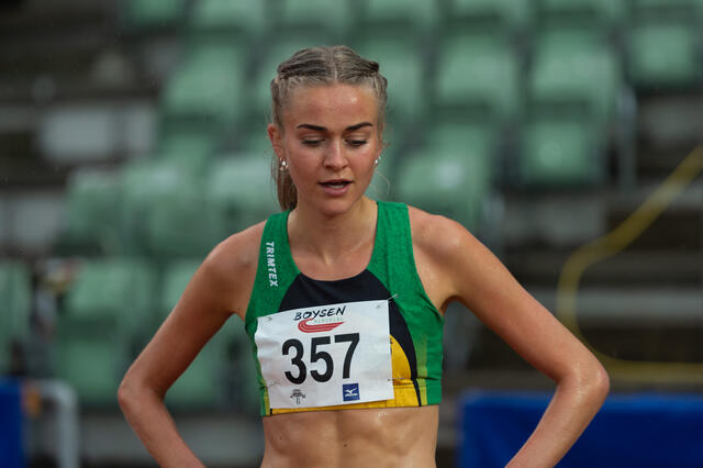 2.06,14 på Amalie Sæten på Bislett i kveld. (Foto: Samuel Hafsahl)