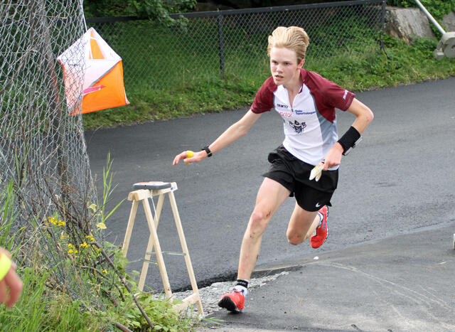 Nils Anders Niklasson, Nydalen nr 2 i H15-16.