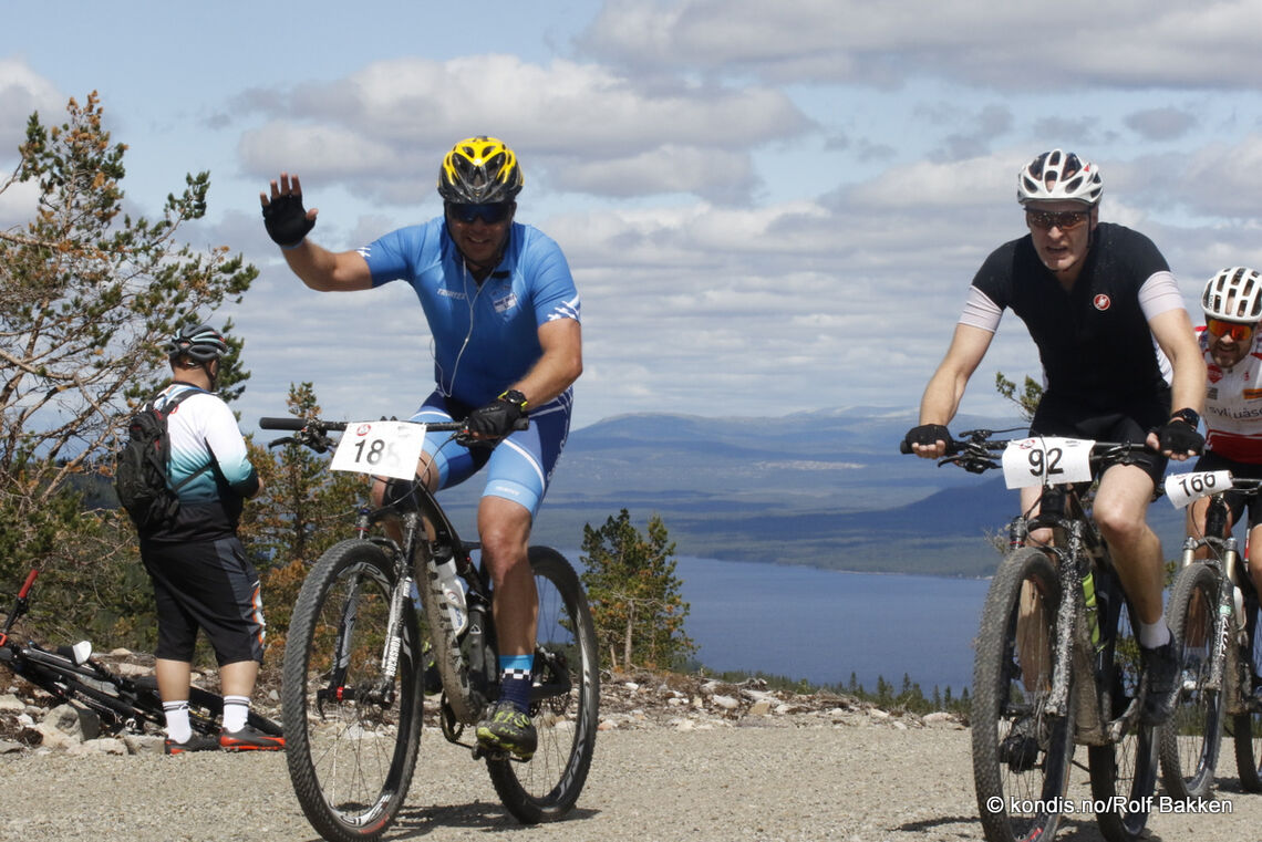 Det ble en ny Trysil-Knut-suksess for Søre Osen IL og Ingar Kristiansen med det 74 km lange rittet med et knallsterkt felt lørdag.