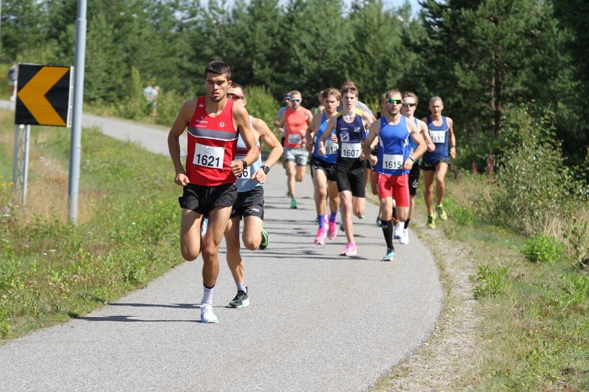 IMG_8089_Eirik_Bergane_Aabrekk_tet (1280x853)