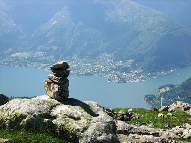 (Arkivfoto: Anja Hamre) Utsikt over Balestrand frå Vassvarden