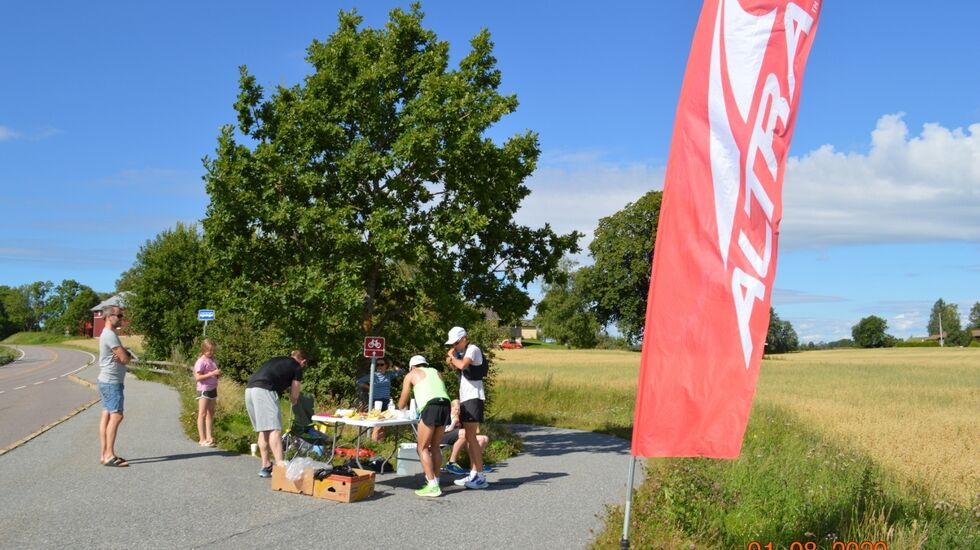 Fra en av supportstasjonene i Oslofjorden Rundt, arrangørfoto fra 2020