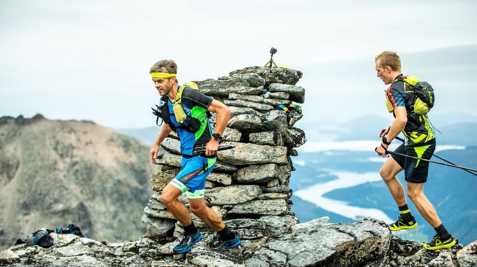 Deltagerne får noen flotte luftige opplevelser i Kårvatn Skyrun, her fra fjorårets løp. (Foto: Haakon Lundkvist 