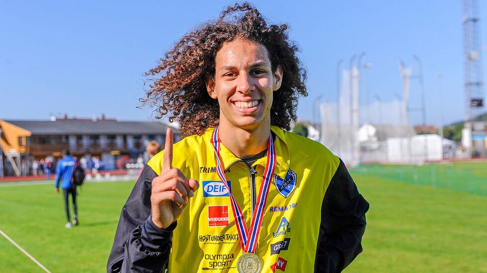 Moa Bollerød vant Moaløpet. Her etter sommerens gull i junior-NM på 1500 m. (Arkivfoto: Arne Dag Myking)