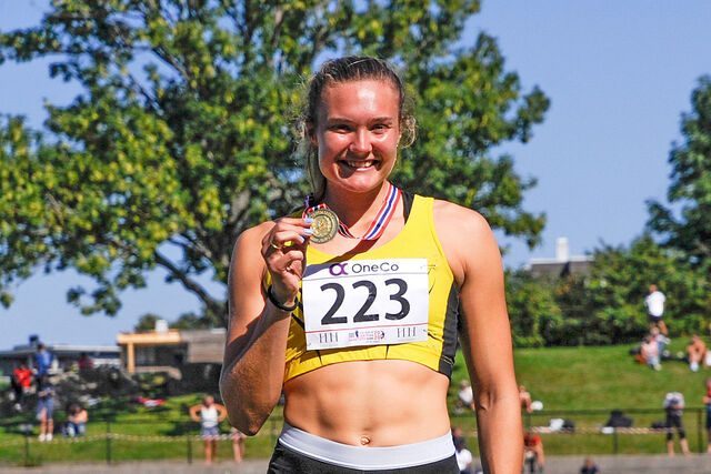 Amanda Marie Grefstad Frøynes vant 800 meter i klasse U23 i junior-NM. (Alle foto: Arne Dag Myking) Amanda Marie Grefstad Frøynes vant 800 meter i klasse U23 i junior-NM. (Alle foto: Arne Dag Myking)