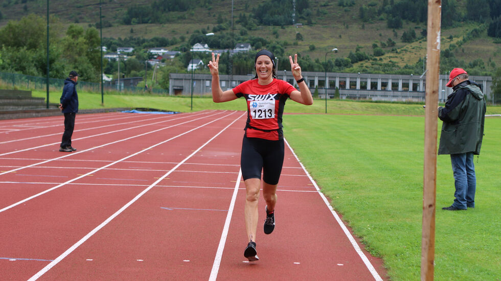 Iren Nordal, Midsund IL vant halvmaraton. Foto: Martin Hauge-Nilsen