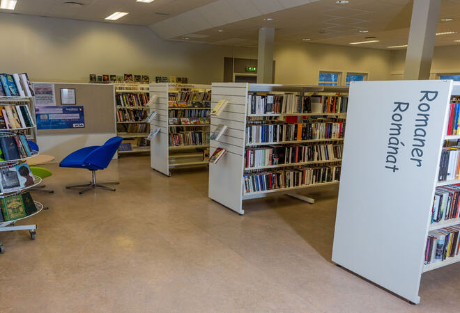 Lavangen bibliotek