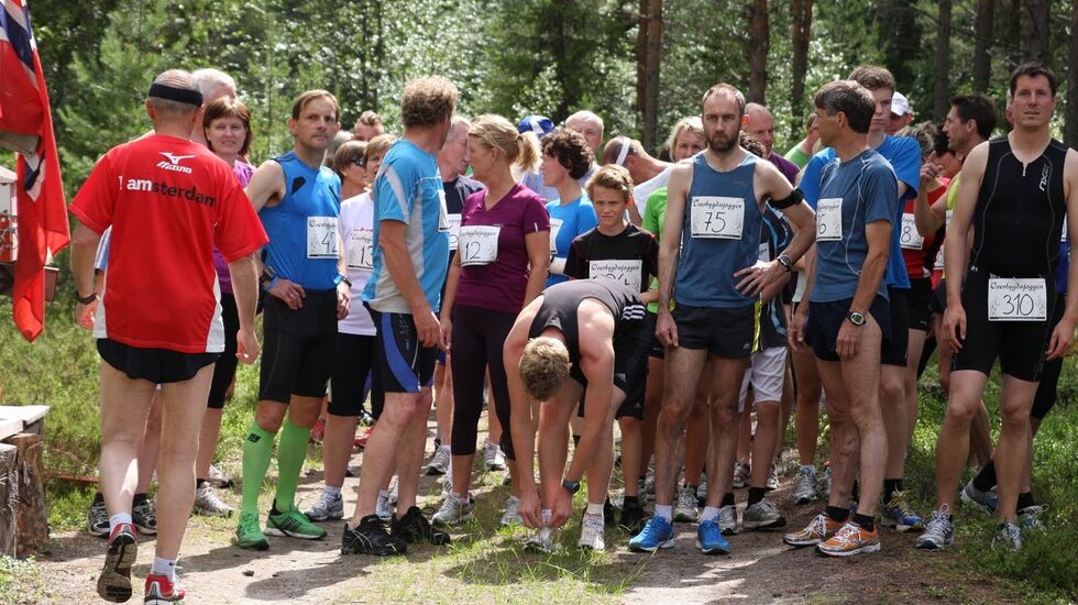 FRa starten på den hittil siste utgaven av Øverbygdajoggen i 2001. (Foto: Nils Erling Myhr)