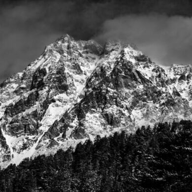  32779808423  1861552888 o