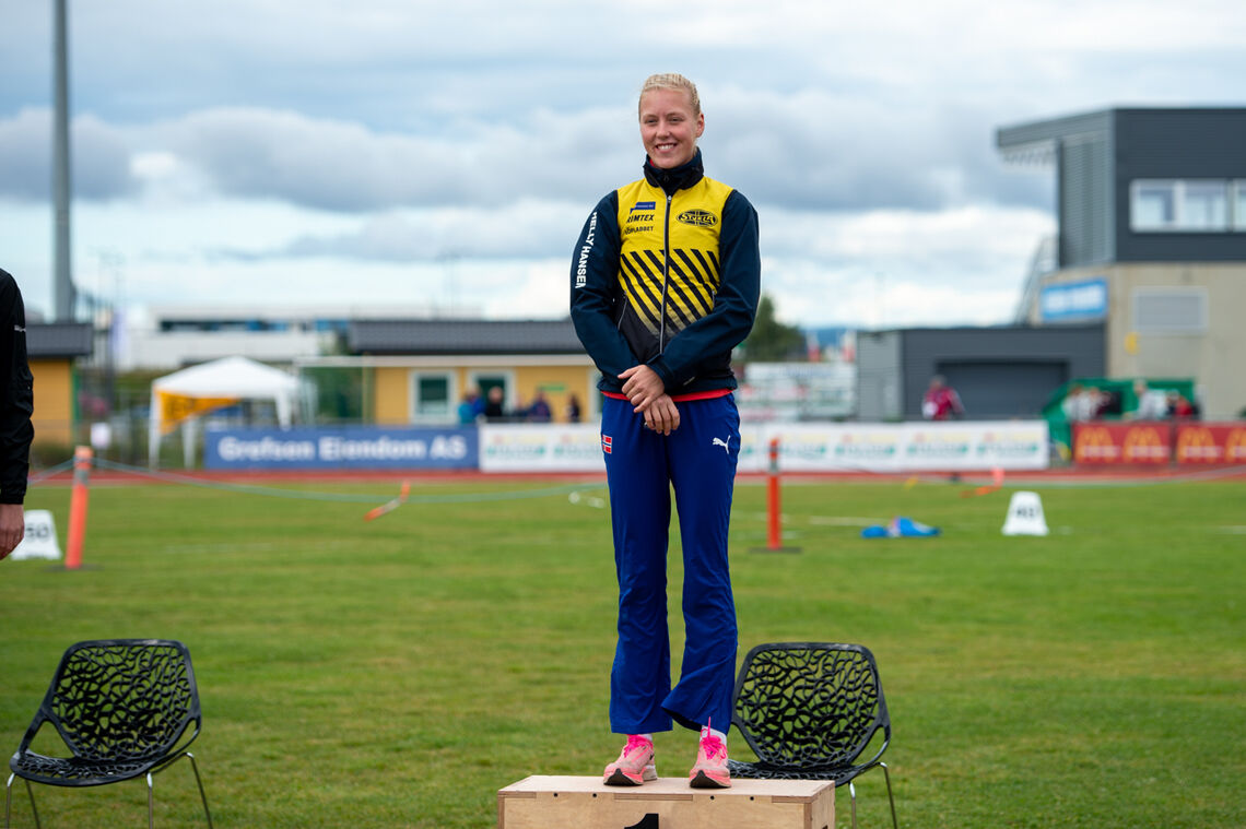 Maren Karlsen Bekkestad gikk inn til gull i J17 og gikk fortest av samtlige. (Foto: Samuel Hafsahl)