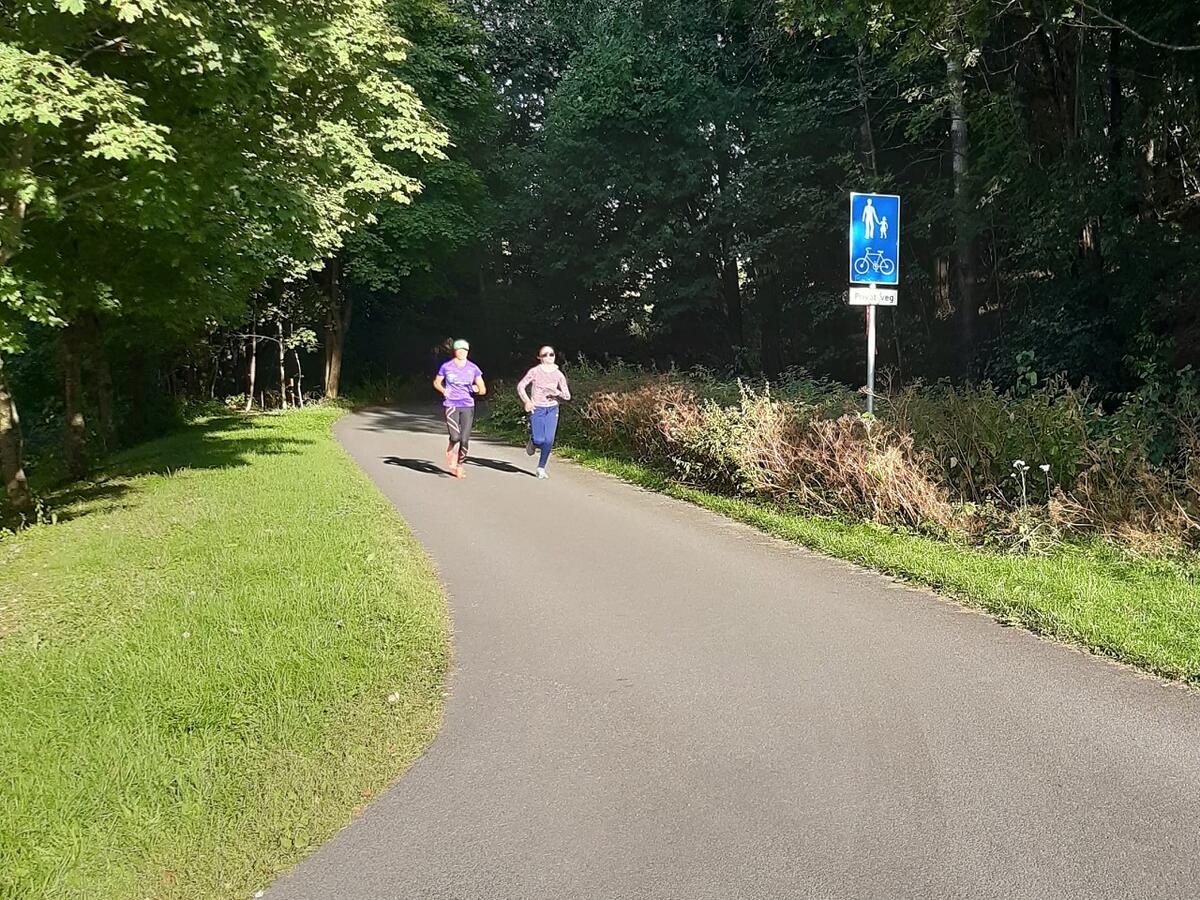 Marit og Elvira Aamdal