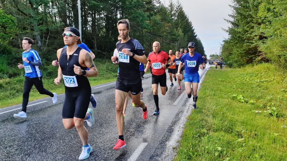 Teten på 10 km det vi blant annet ser vinneren Are Moe med nr 201. (Foto: Kristian Solbu