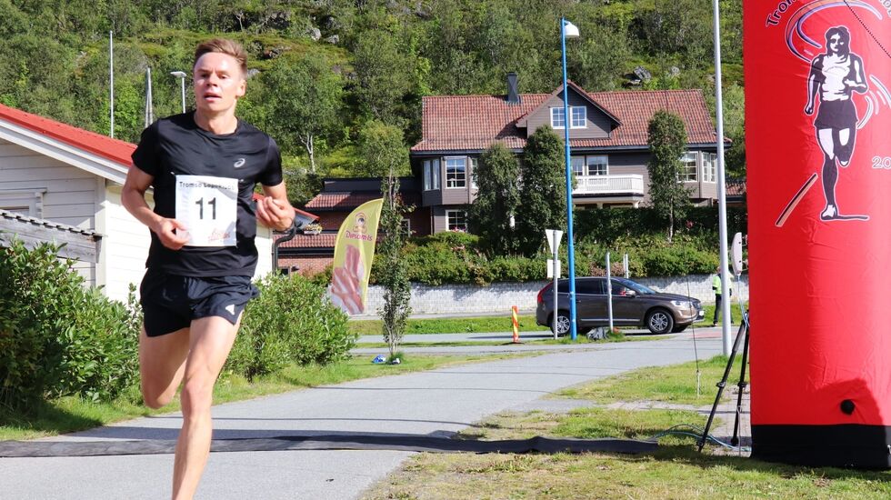 Erik Lomås i soleklar ledelse. (Foto: arrangøren)