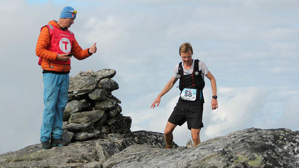 Erland Åkra Eldrup er førstemann i løypa, og han vant Børvasstindan Classic på suveren løyperekord. (Foto Ida Johanne Nova)
