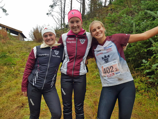 Tre Nydalsjenter som er klare for junior-VM.