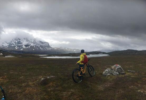 Sykkel på fjell ©Kristine Bjerkmo