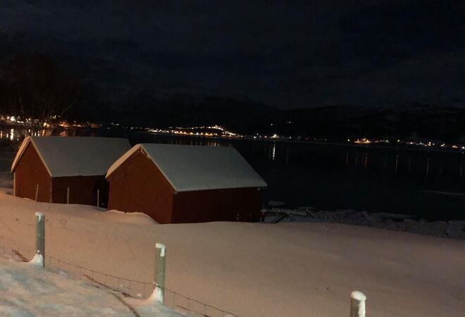 Naust med snø ©Evy Hansen