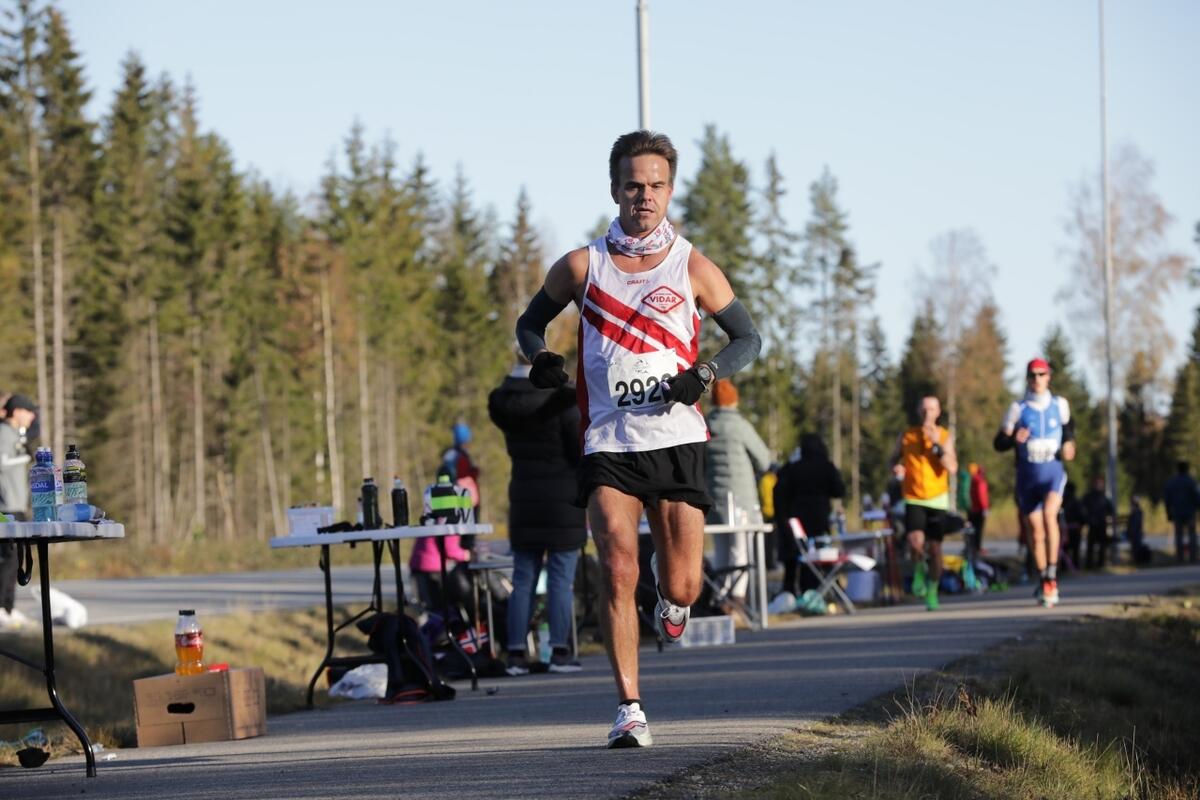 IMGL7791_Trond-Hansen (1280x853)