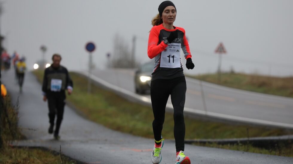 Kjersti Christina Moody vant kvinneklassen i Vinterkarusellens første løp. (Foto: Bjørn Hytjanstorp)