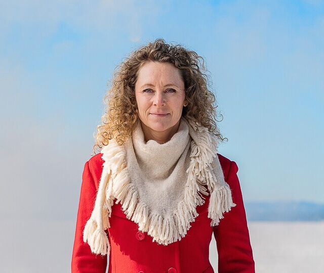 Leder skal være en autoritet som medarbeiderne kan lene seg mot og bli ledet av til utvikling og vekst