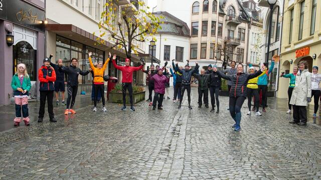 Her på St. Olavs Plass blir det liv og røre heile formiddagen lørdag 8. mai 2021. Foto: Petter Sætre Hove