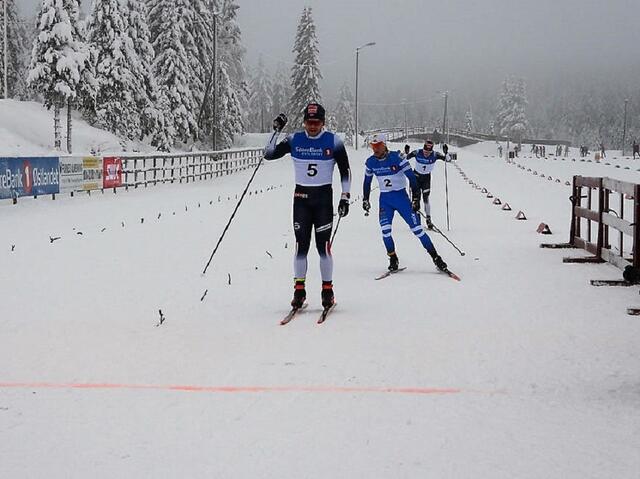 Håvard Solås Taugbøl spurtet til seier foran Magne Haga og Johan Tjelle i fjorårets Gåsburenn. (Foto: Sten Arne Negård)